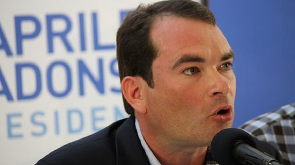 Tomas Guanipa NACIMA20120918 0112 19 1