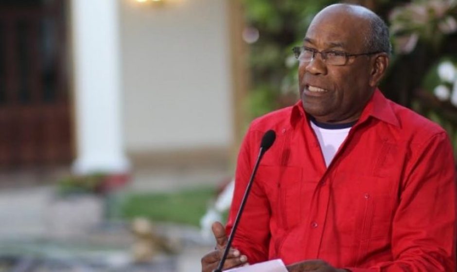 Aristobulo 800x445 800x500 C 4