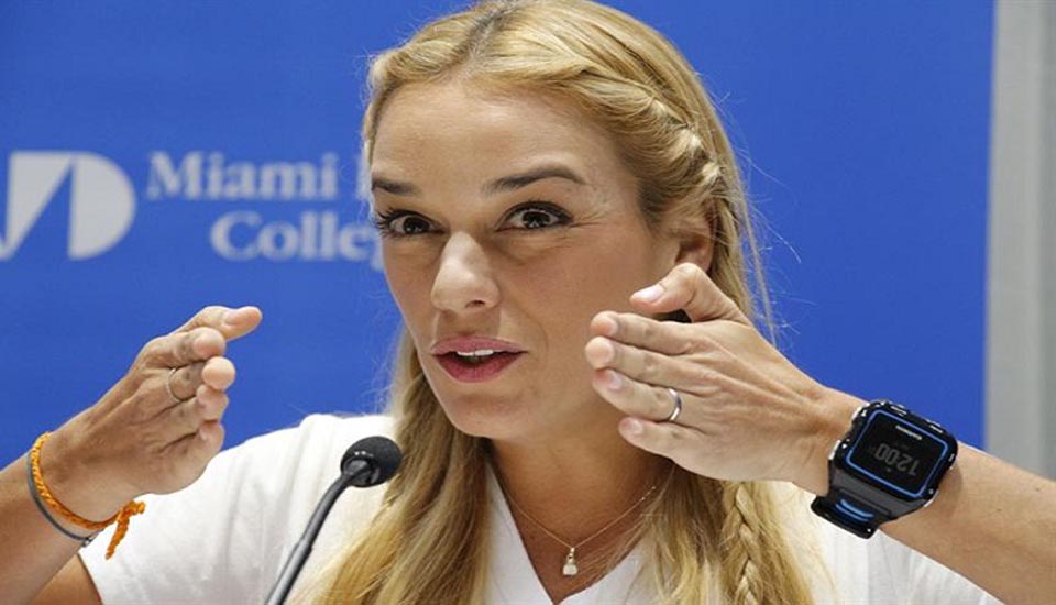 LILIAN TINTORI 1